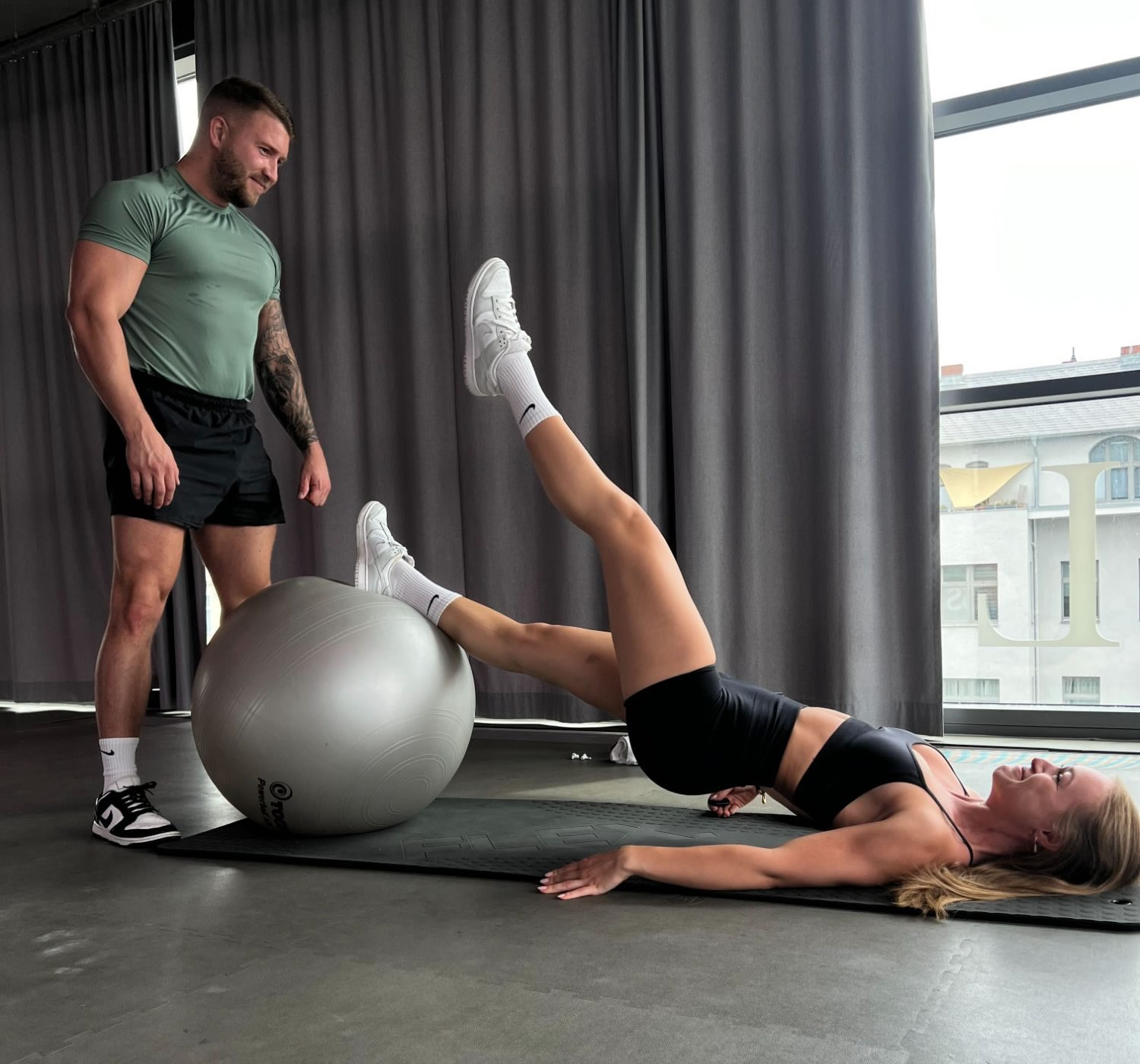 INDOOR CYCLE